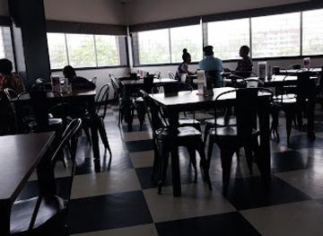 papua-new-guinea/morobe-region/restaurant/foodmart