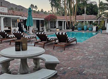 california/palm-springs/tahquitz-river-estates/restaurant/del-rey-at-villa-royale