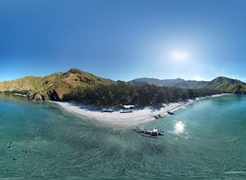 philippines/anawangin-cove/restaurant/destinare-beach-resort-campsite