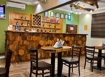 ghana/north-east-region/restaurant/oliver-twist-shack