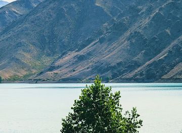 kazakhstan/bartogay-lake/restaurant/bartogay