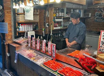 japan/kyoto/fushimi-inari/restaurant/giant-crab-leg
