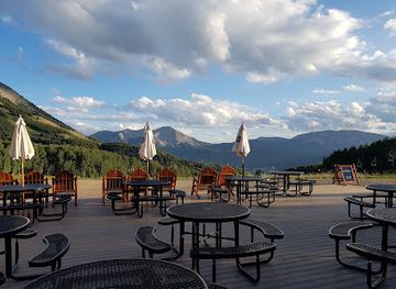 colorado/crested-butte/restaurant/umbrella-bar
