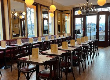 france/versailles/versailles-city-centre/restaurant/le-petit-bouillon-versailles