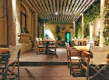 romania/bucharest/restaurant/restaurant-trattoria-garibaldi-carol-specific-italian