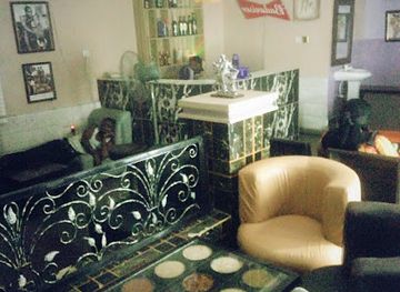 nigeria/uyo/restaurant/de-venuz-sit-out