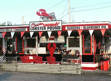 maine/downeast/restaurant/charlotte-s-legendary-lobster-pound