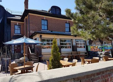 canada/kingston-and-the-islands/restaurant/the-mansion-restaurant-bar