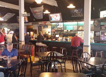 washington/lynnwood/restaurant/just-left-pub-grill