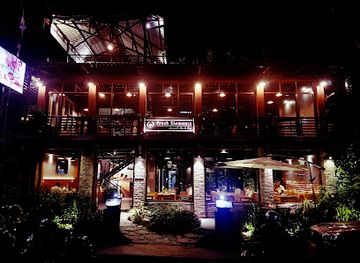nepal/pokhara/restaurant/fresh-elements-restaurant-bar