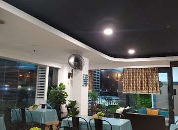 malaysia/kota-kinabalu/sembulan/restaurant/the-luna-coffee