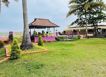 india/kerala-backwaters/restaurant/lucka-s-open-restaurant