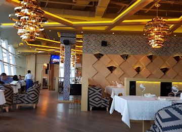 kazakhstan/nur-sultan/nurzhol-boulevard/restaurant/eternal-sky