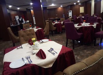 nigeria/awhum-waterfall/restaurant/emily-restaurant