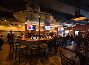 massachusetts/gloucester/restaurant/magnolia-525-tavern