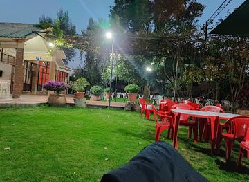 bolivia/cochabamba/quillacollo/restaurant/quinta-chernobyl