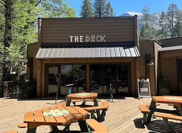 california/yosemite-village/restaurant/curry-village-pizza-deck