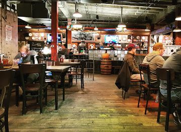 new-york/buffalo/restaurant/dinosaur-bar-b-que