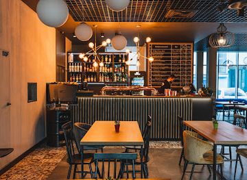 poland/krakow/nowa-huta/restaurant/centralka-nowohuckie-bistro