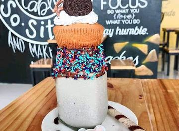 philippines/zamboanga-city/sta-cruz-island/restaurant/hangout-resto-zamboanga-city