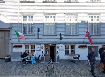 norway/fredrikstad/gamlebyen/restaurant/pizzeria