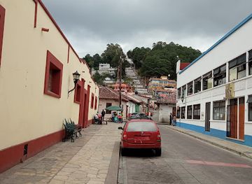 mexico/san-cristobal-de-las-casas/restaurant/achiote-cochinita-pibil