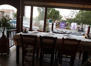 cyprus/troodos/restaurant/yparcho