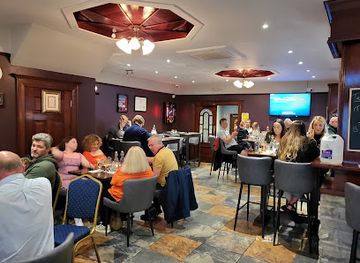 ireland/slieve-league/restaurant/mickalene-s