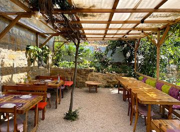 lebanon/deir-el-qamar/restaurant/coara-restaurant
