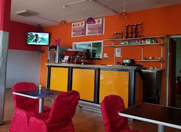 comoros/moroni/restaurant/new-must-restaurant