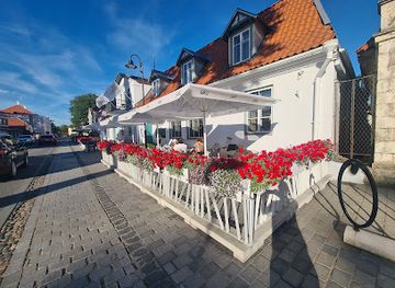 estonia/kuressaare-castle/restaurant/castello-restoran-pizzeria