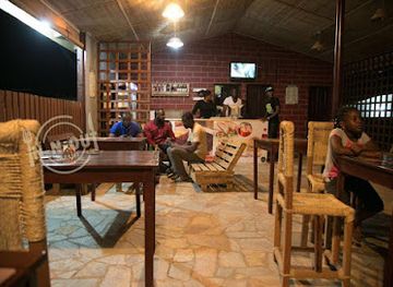 ghana/lake-volta/restaurant/in-n-out-chillies