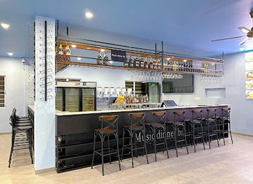 anguilla/george-hill/restaurant/mingz-restaurant