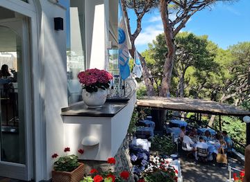 italy/capri/restaurant/ristorante-il-geranio-capri