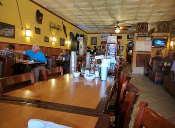 wyoming/bighorn-national-forest/restaurant/cowboy-cafe