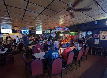 arkansas/fayetteville/restaurant/art-s-place