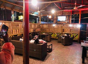 uganda/kidepo-valley-national-park/restaurant/ritzz-wine-and-dine