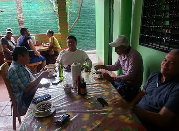 honduras/aguan-valley/restaurant/restaurante-mariscos-ena