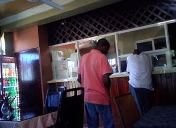 jamaica/portmore/restaurant/d-f-restaurant-and-catering