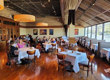 illinois/prairie-state/restaurant/prairie-grass-cafe