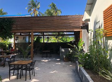 maldives/thoddoo/restaurant/priani-cuisine