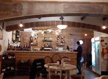 albania/fieri/restaurant/qilari-i-vjeter-old-cellar