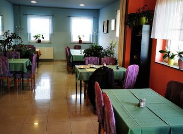 slovenia/ptuj/restaurant/vidovic-majda-s-p-okrepcevalnica