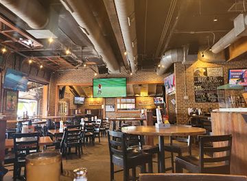 kentucky/bowling-green/restaurant/double-dogs