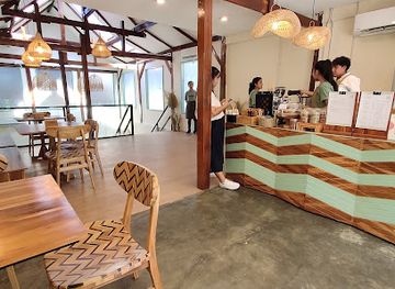 indonesia/labuan-bajo/restaurant/mimamori-cafe-labuan-bajo