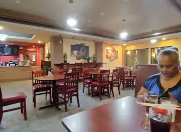 One World Plaza Cafe & Restaurant