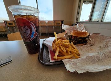 north-dakota/red-river-valley/restaurant/wendy-s