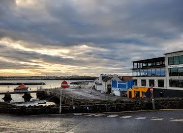 united-kingdom/giant's-causeway/restaurant/ramore-restaurants-portrush