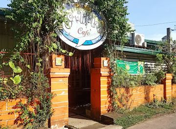 philippines/legazpi/old-albay-district/restaurant/small-talk-cafe