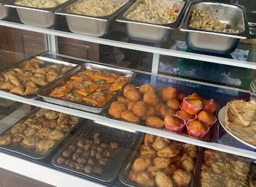 madagascar/anosy/restaurant/yummy-snack